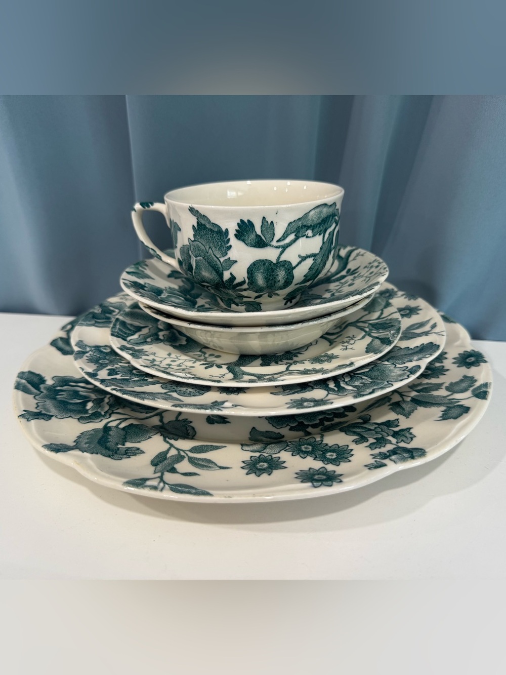 Johnson Brothers English Chippendale Green Set Of 6 Plates Saucer Cup Bowl